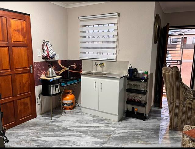 3 BEDROOM HOUSE FOR SALE IN SOSHANGUVE UU
